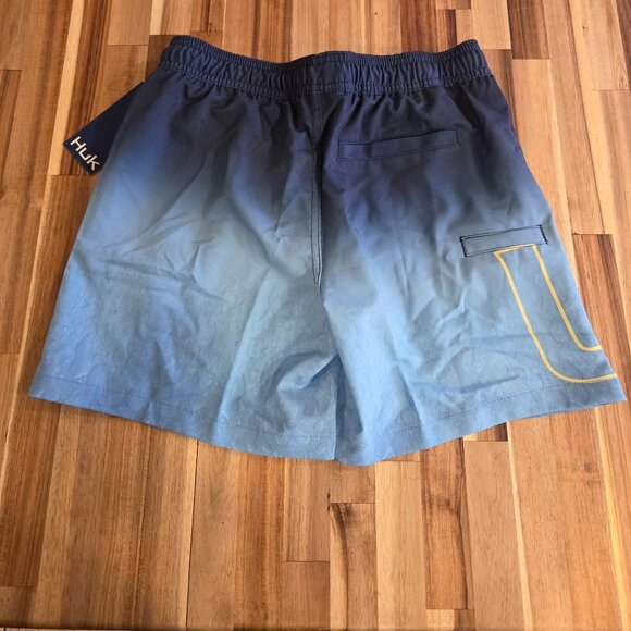 Huk Water/Fishing Shorts - Picture 4 of 12